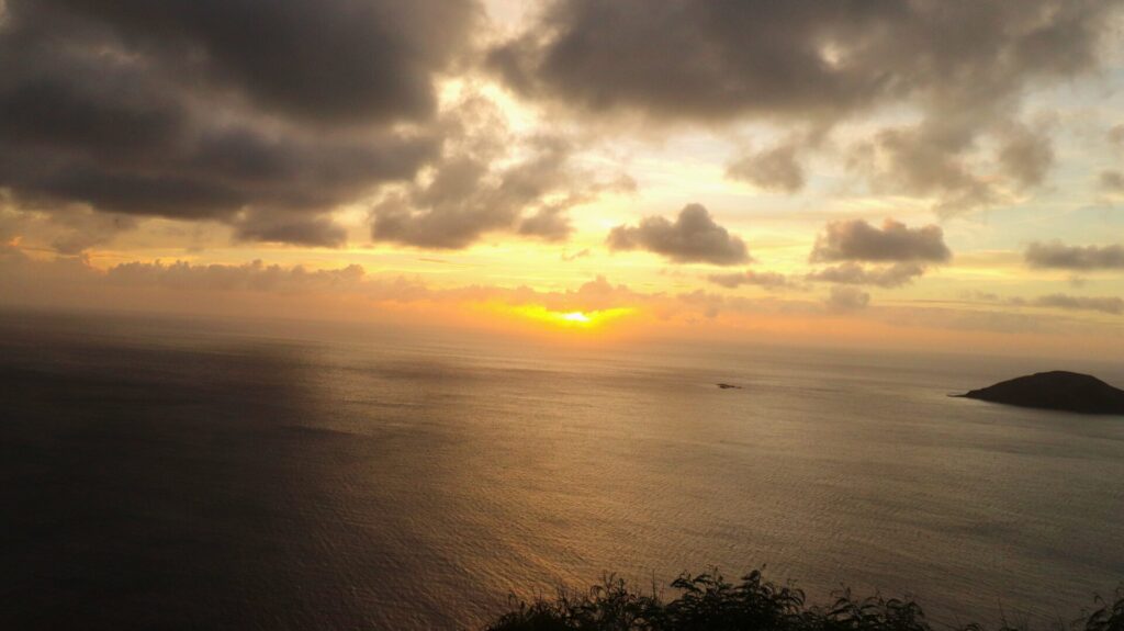ウェザーステーション展望台からの夕焼けの写真