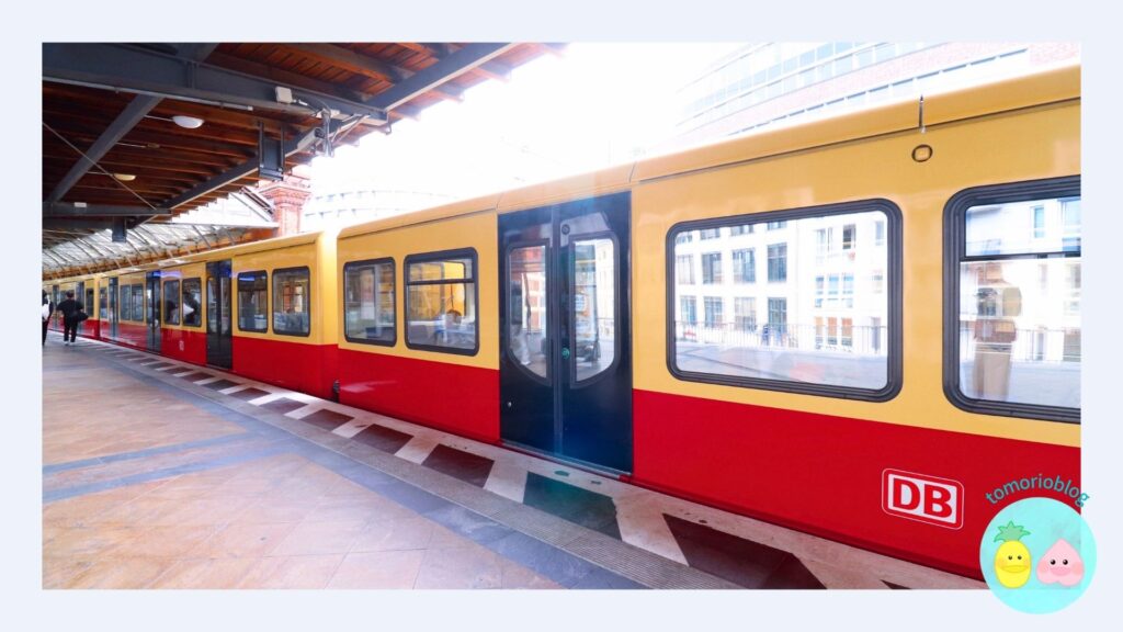 ベルリン市内を走る列車S-Bahn